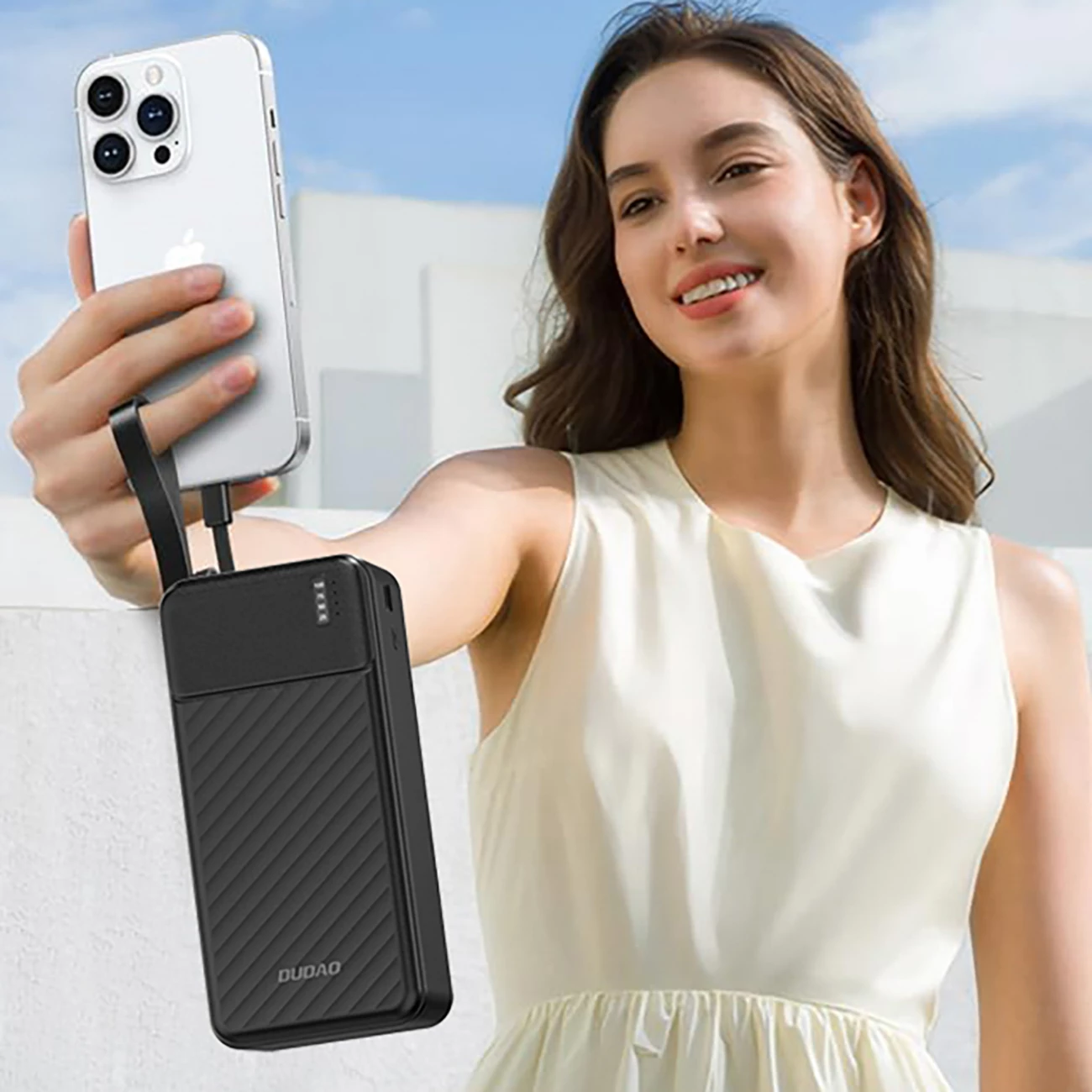 Powerbank Dudao K11 Max, 30000 mAh, z vgrajenimi kabli, črn