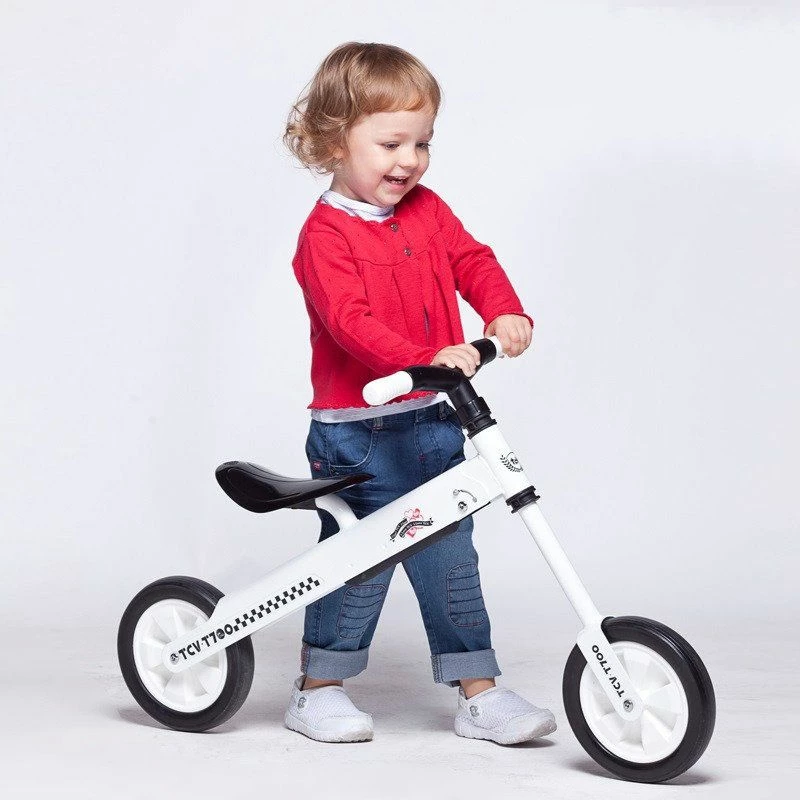 Prevozno sredstvo za ravnotežje za otroke TCV, rdeče