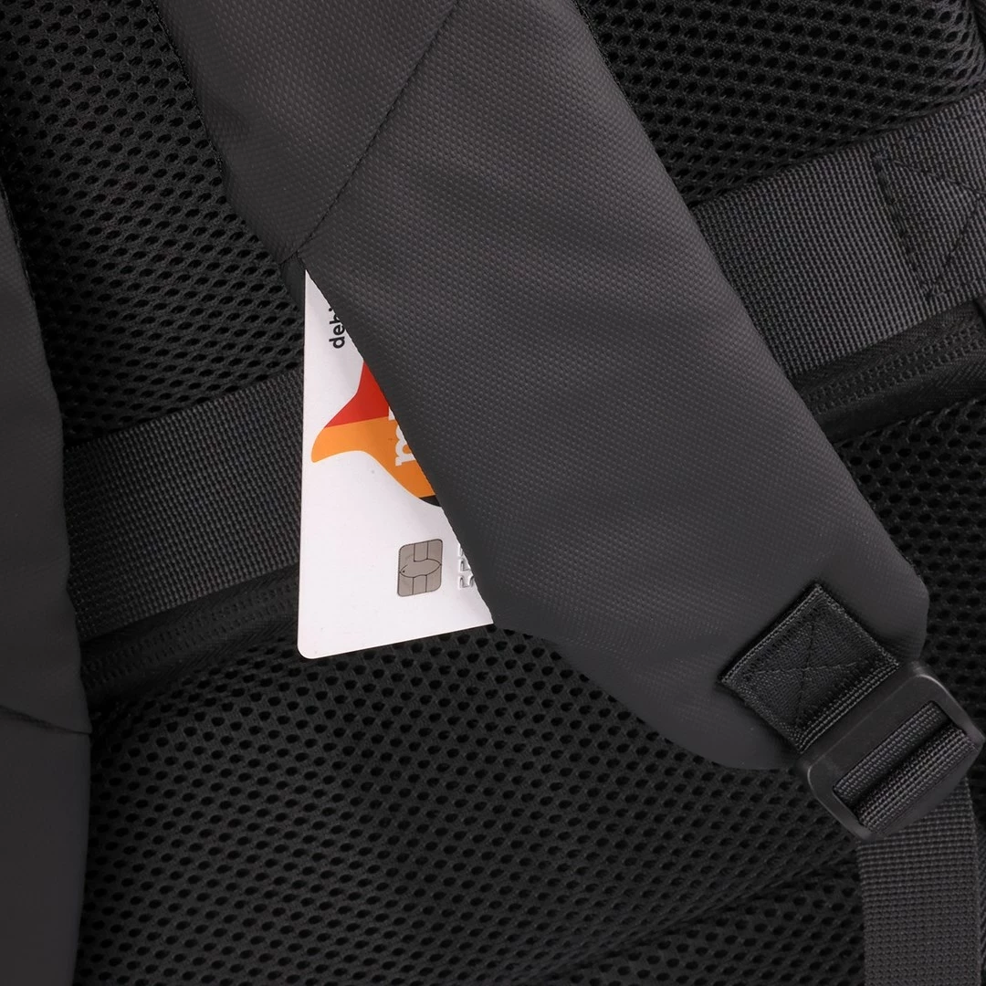 Nahrbtnik za prenosnik 15,6" Addison 316015, črn