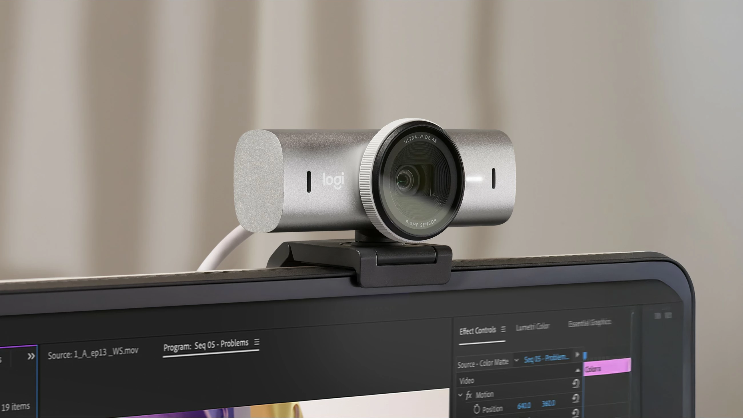 Webcam 4K Ultra HD z 30 fps, 4x zoom, pokrovčkom za zasebnost, Logitech MX Brio