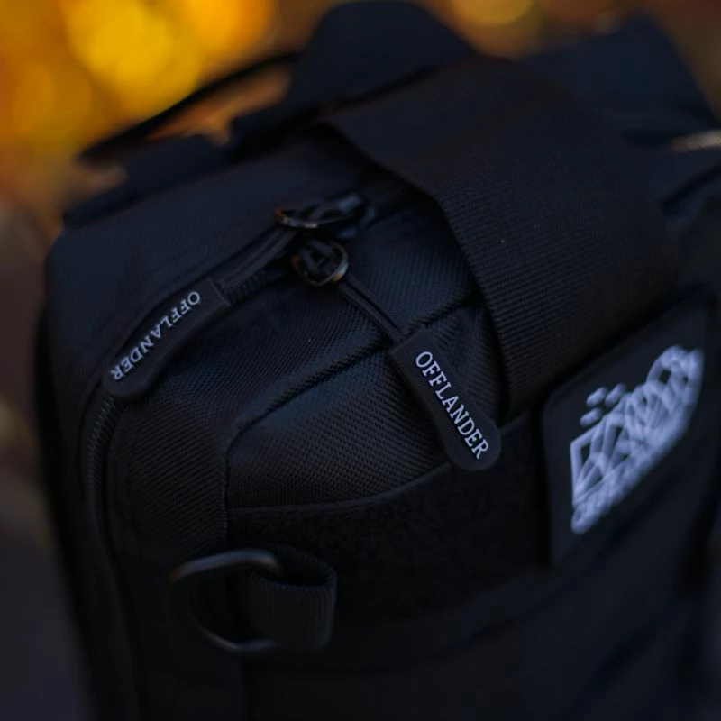 Nahrbtnik Offlander, črn