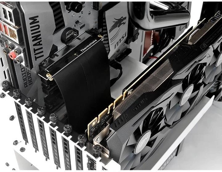 Notranji napajalni kabel za grafične kartice Thermaltake AC-053-CN1OTN-C1, 0,2 m
