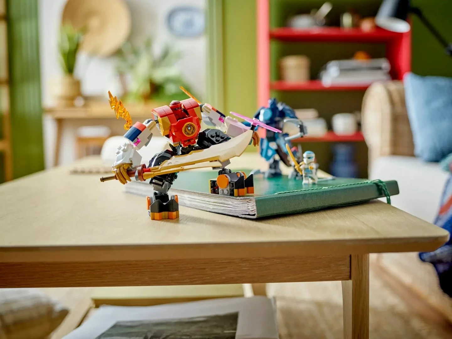 Elementalni ognjeni mech Kai, LEGO NINJAGO 71808, 4 minifigure, rdeč
