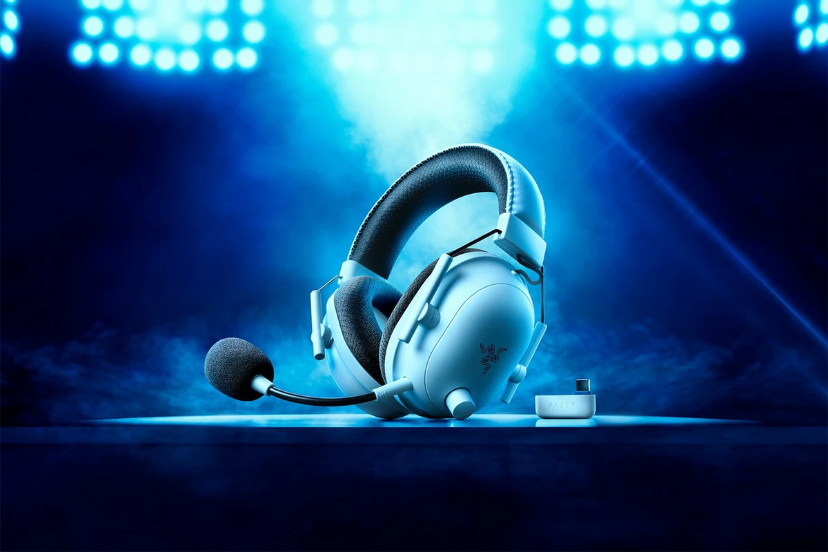 Gaming slušalke, brezžične z odstranljivim boom mikrofonom in USB dongle, Razer BlackShark V2 Pro PS RZ04-04530600-R3G1, bele