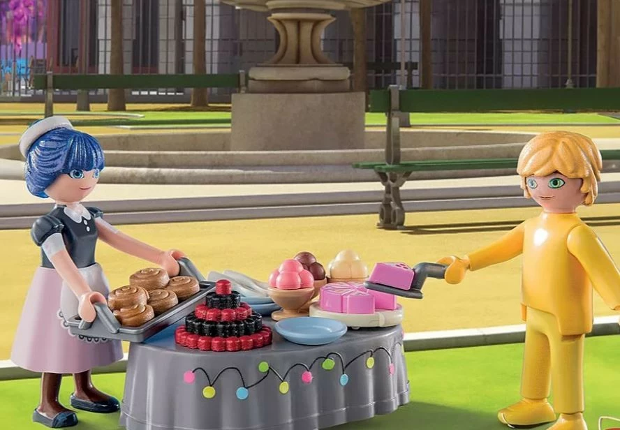 Adventni koledar z figuricami Piknik v Parizu Playmobil Miraculum, 72 kosov