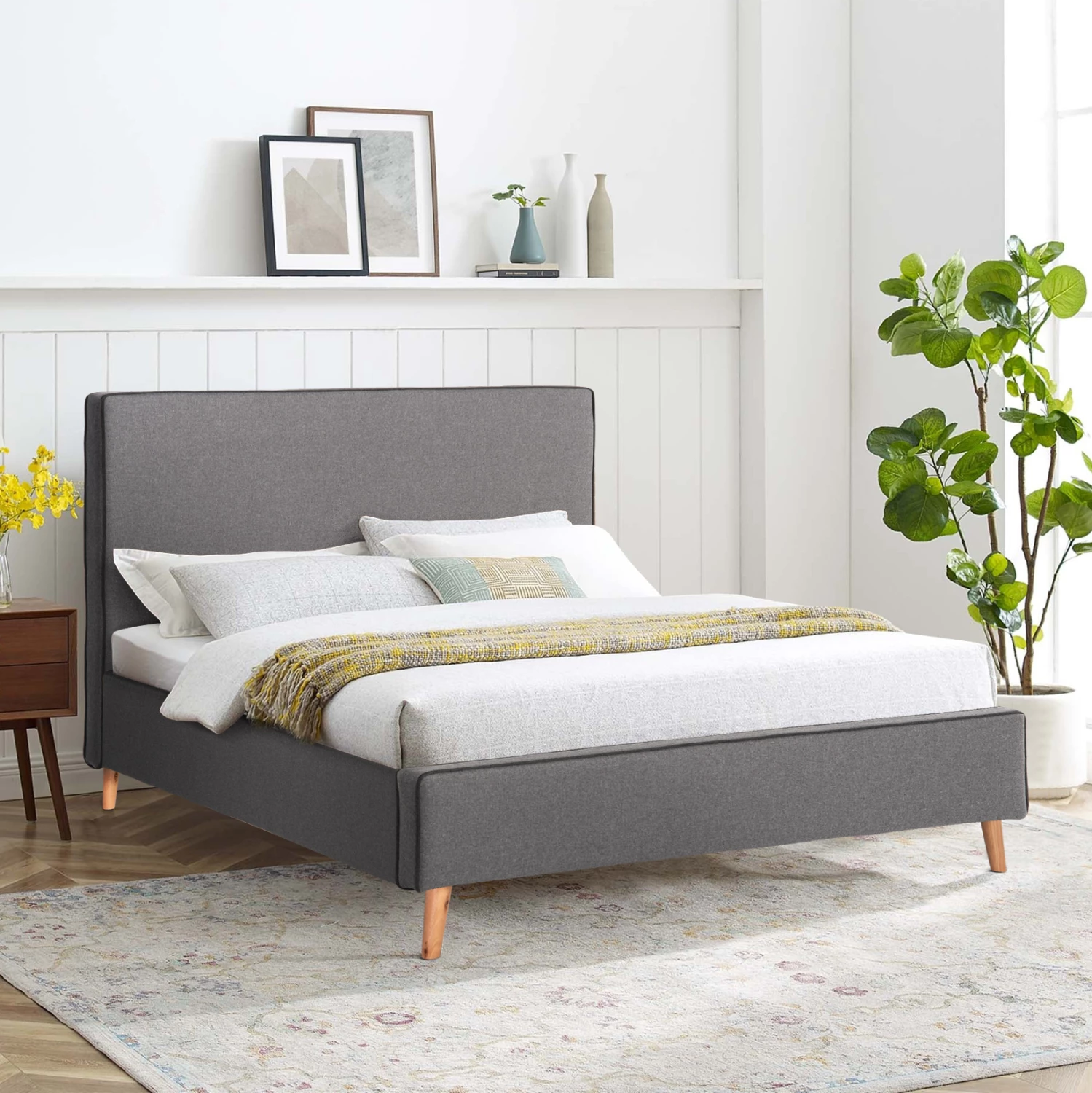 Postelja INDRA FH662.01 iz sive tkanine in temno sive letve za vzmetnico 160x200 cm