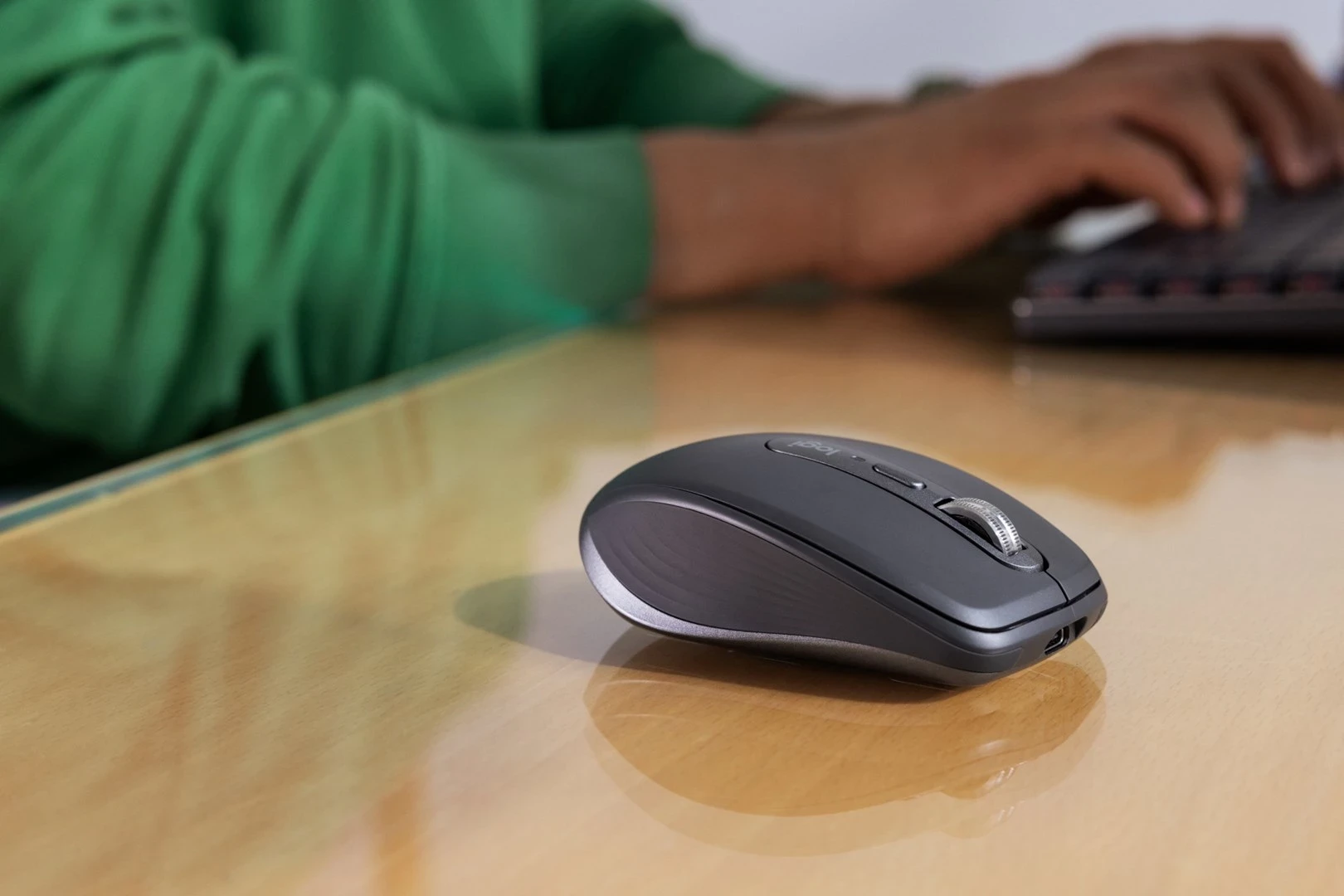 Brezžični miš RF + Bluetooth, 8000 DPI, Logitech MX Anywhere 3S