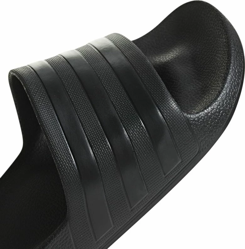 Superge adidas Adilette Aqua M F35550, črne