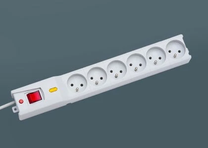 Vtičnica z zaščito Lestar LX 610, 6 vtičnic, 3,0 m, siva