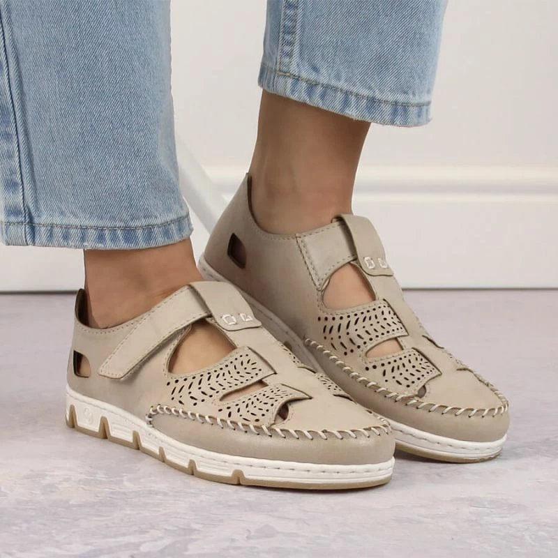 Oprte sandale z ježkom Rieker, ženske