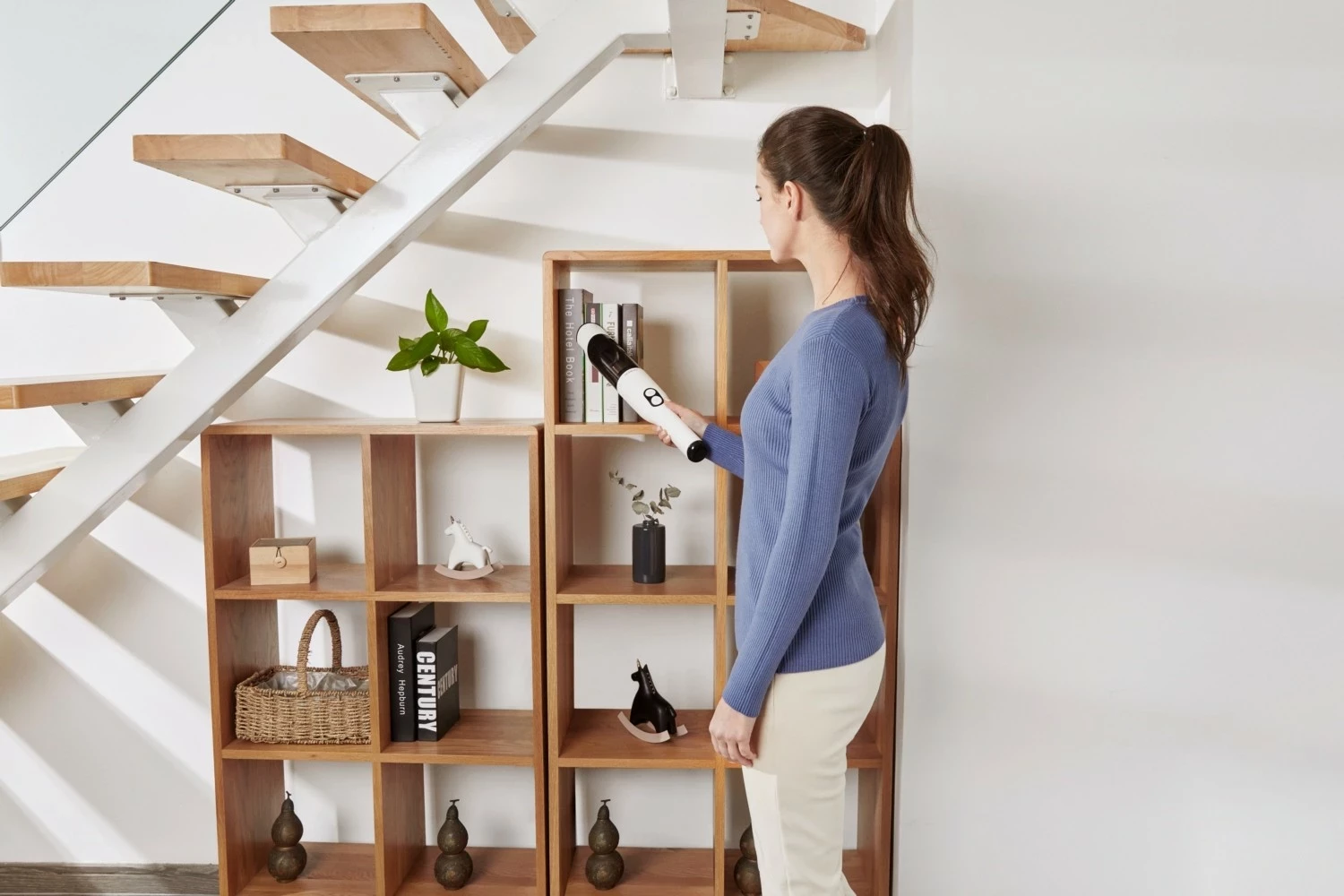 Ročni sesalnik, brezžični Tineco GO Mini, 2000 mAh, bel