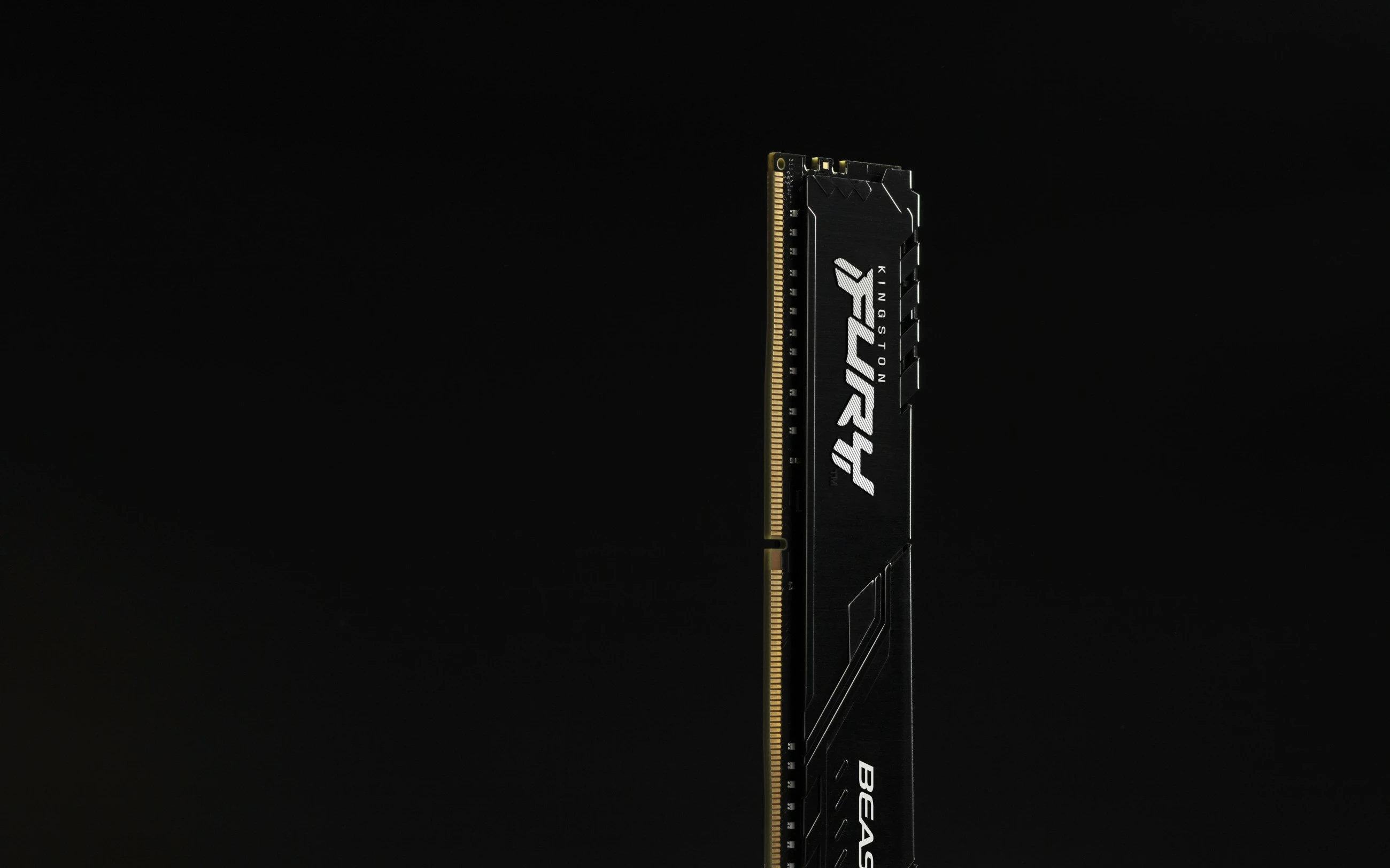 RAM pomnilnik Kingston FURY Beast 16GB 3200MT/s, črn