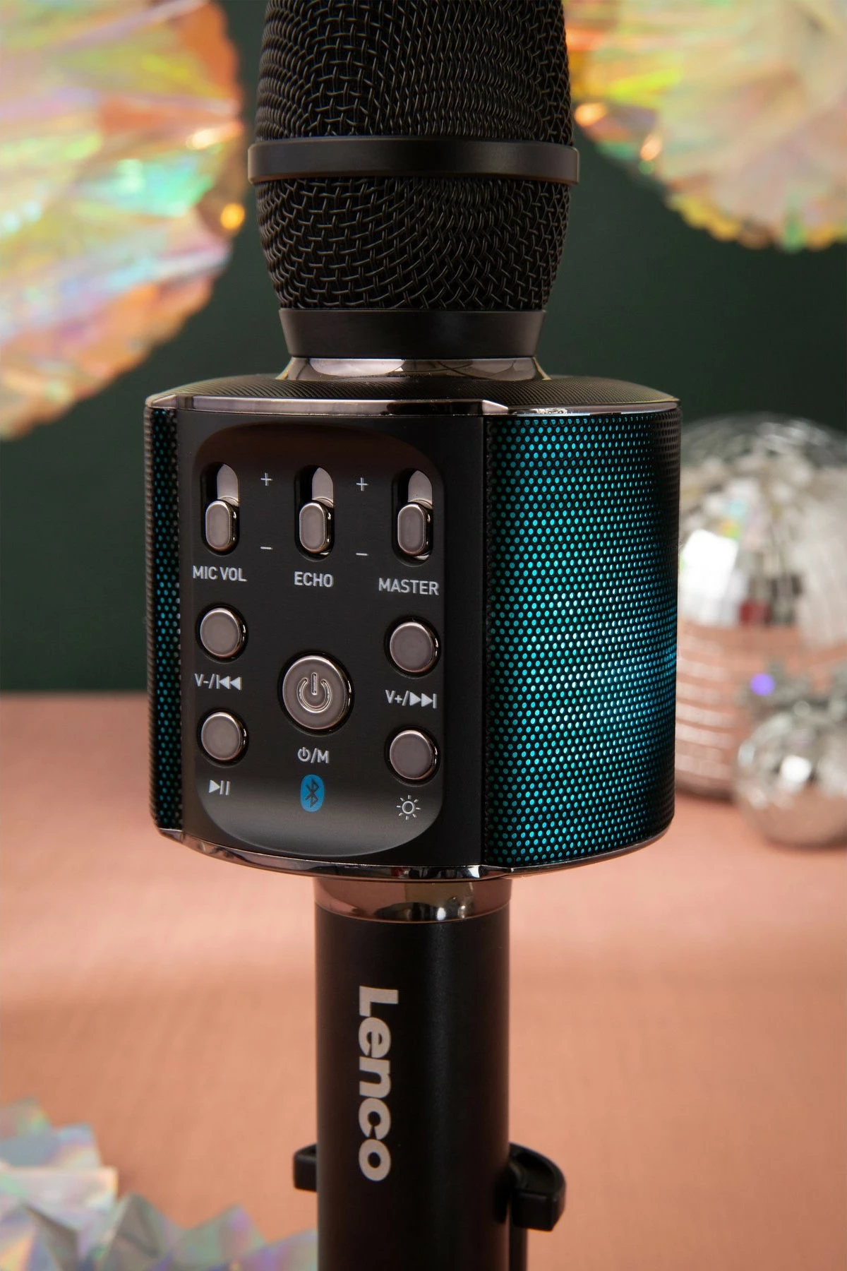 Karaoke mikrofon z vgrajenim zvočnikom Lenco BMC-090, Bluetooth, črn