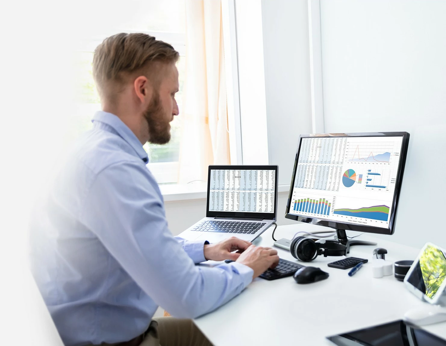 USB-C razširitveni hub, 6-v-1 D-Link DUB-2327, HDMI, SD/microSD, 60W, siv