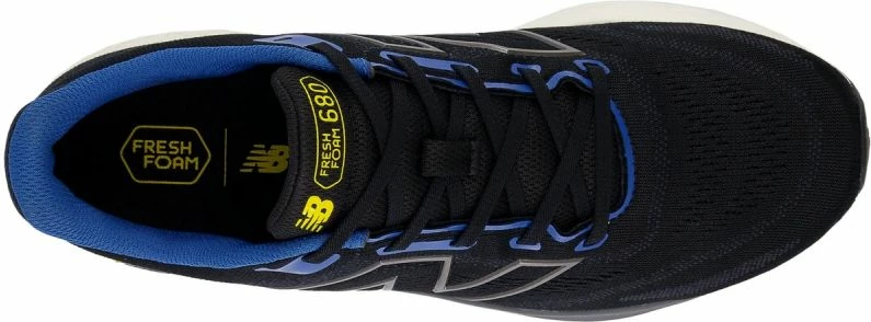 Tekmovalne tekaške atlete, New Balance Fresh Foam 680 v8, črne