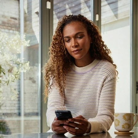 Brezžični senzor za vrata/okno Yale AL-SDC-1A-W, bel