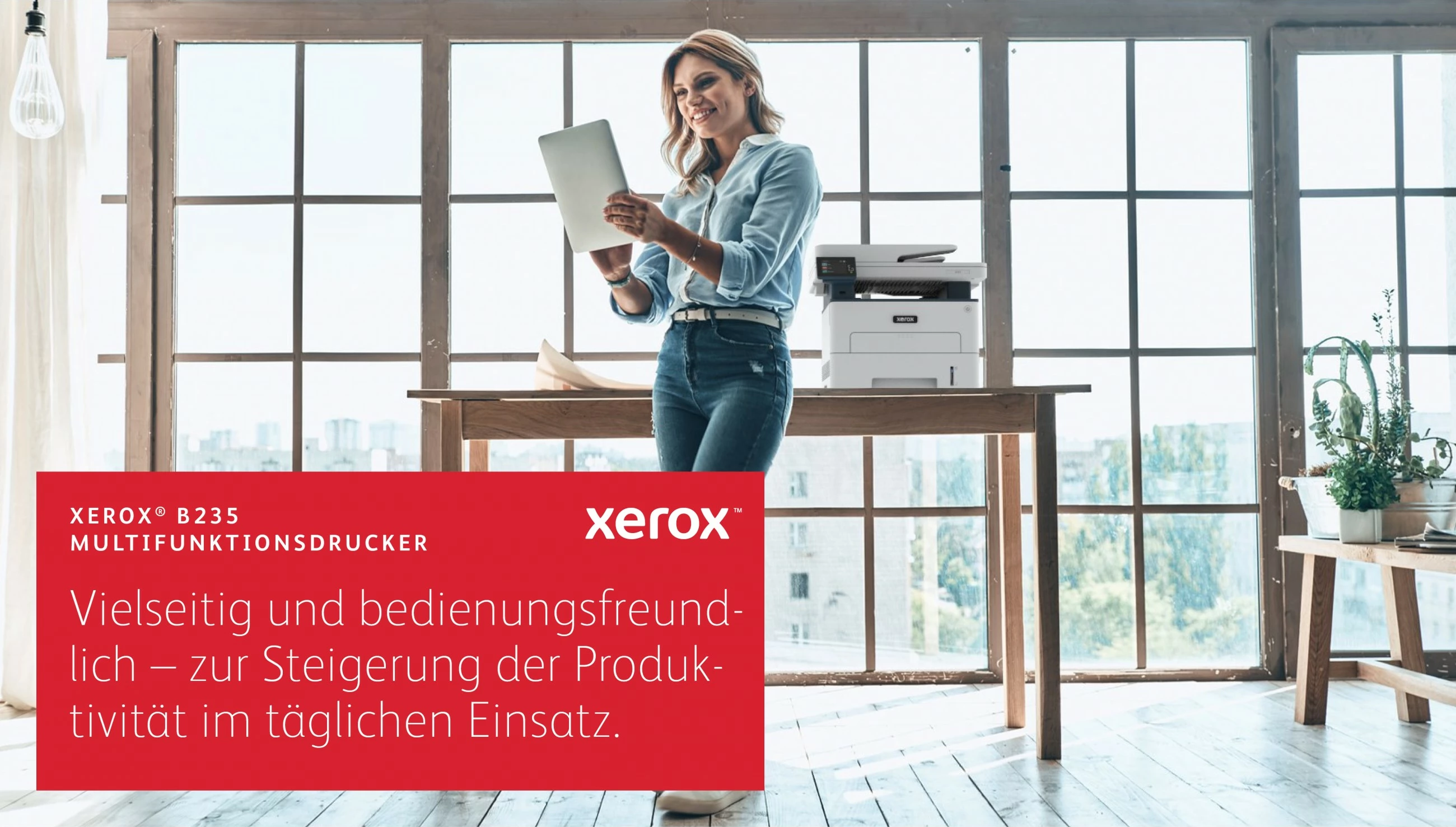 Večfunkcijski tiskalnik Xerox B235, laserski, črno-bel, brezžični, samodejni obojestranski tisk, A4, 251 listov, bel/moder