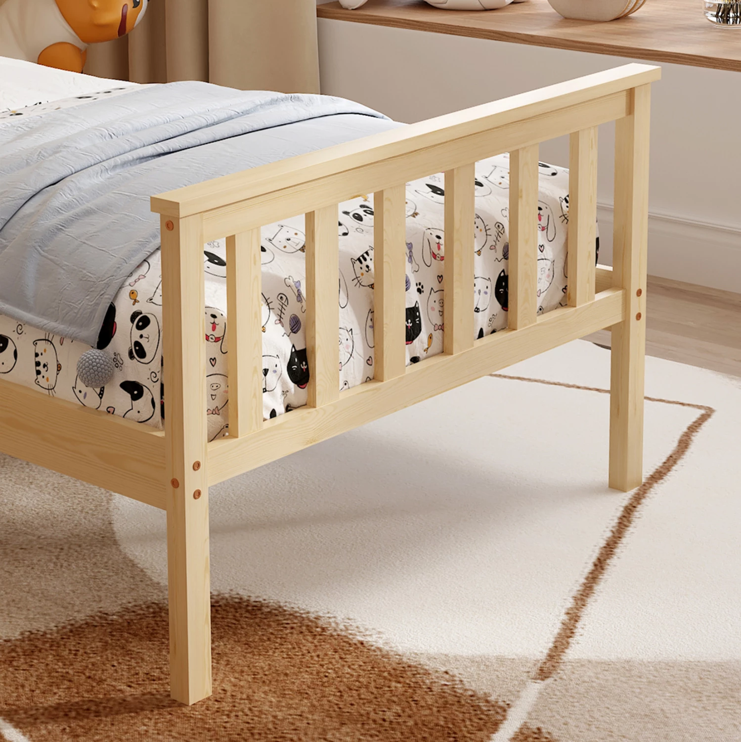 Postelja GIMLY FH675.01 iz masivnega borovega lesa v naravni barvi za vzmetnico 190x90 cm