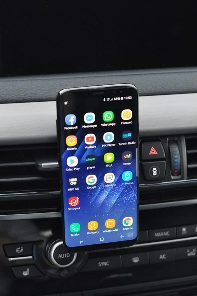 Držalo za telefon iBox H-8, črno