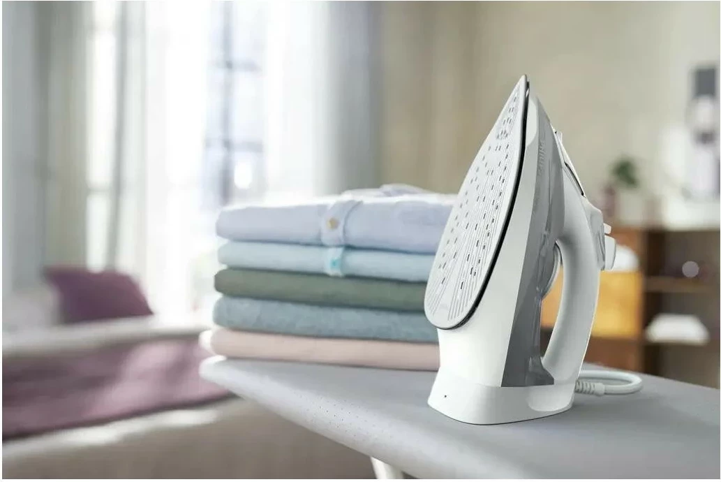 Parni likalnik, Philips Azur 5000 DST5010/10, 2400 W, SteamGlide, bel