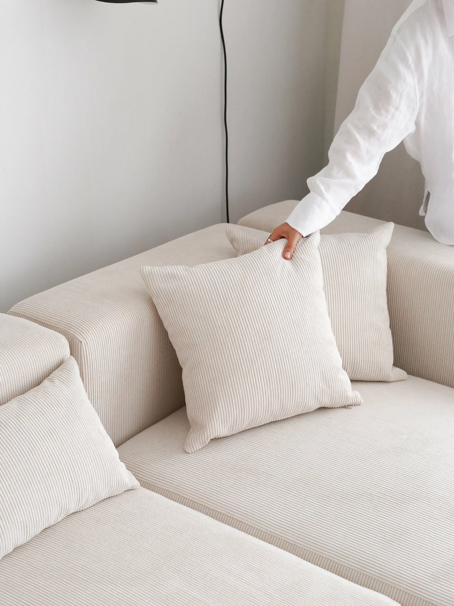Trosed Atelier del Sofa, Yolo, bel