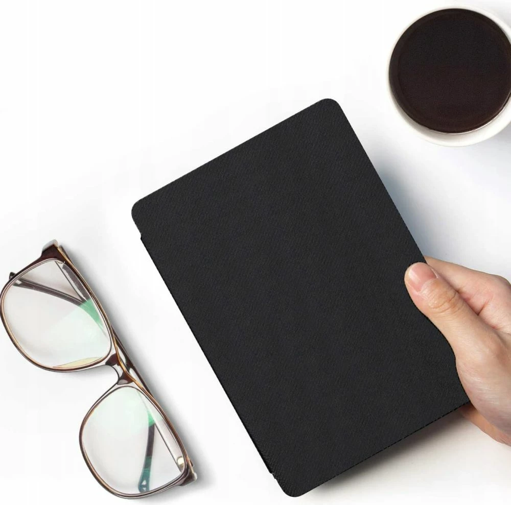Zaščitni ovitek za Amazon Kindle 11" (2022), moder s cvetovi sakura, Tech-Protect SmartCase