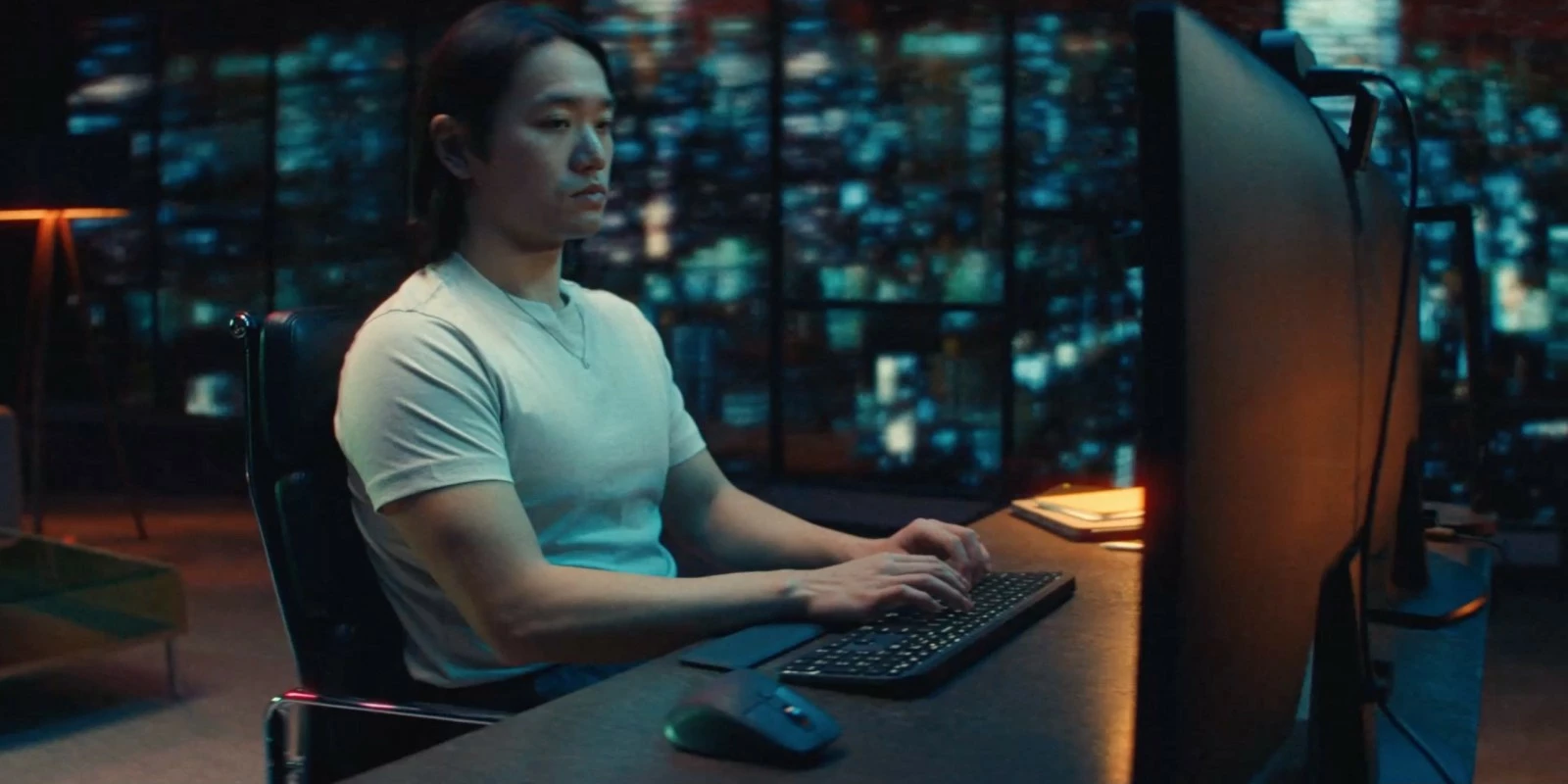 Brezžična tipkovnica Logitech MX Keys S, Bluetooth, LED, QWERTY, aluminij, bela