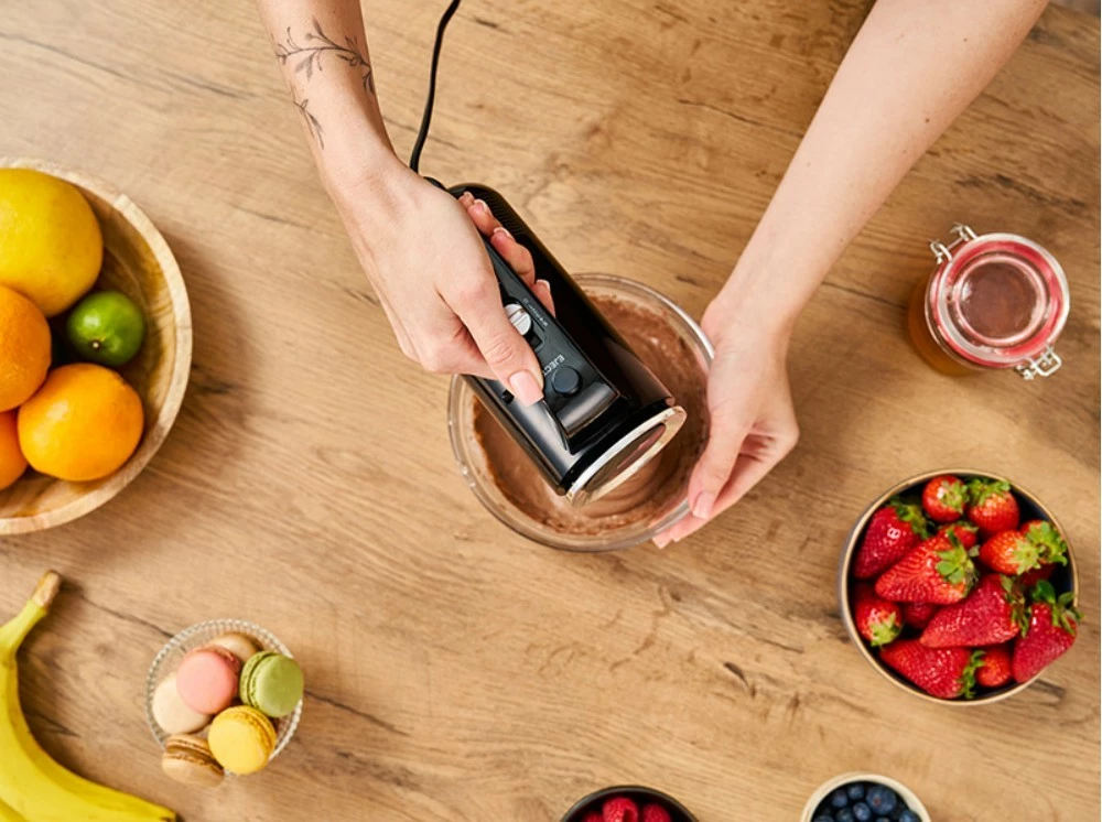 Ročni mešalnik MixPro Lafe LAFMIX47474, 300 W, 5 hitrosti, turbo, črn