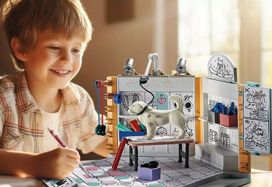 Komplet figuric Playmobil Color Dog Salon 71514 z orodjem za barvanje, 61 kosov