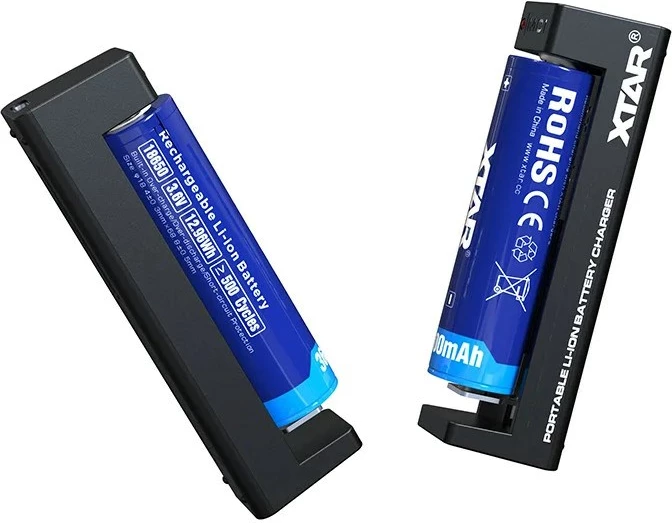 Polnilec baterij XTAR MC1C, 1 mesto, Li-Ion, USB-C, črn