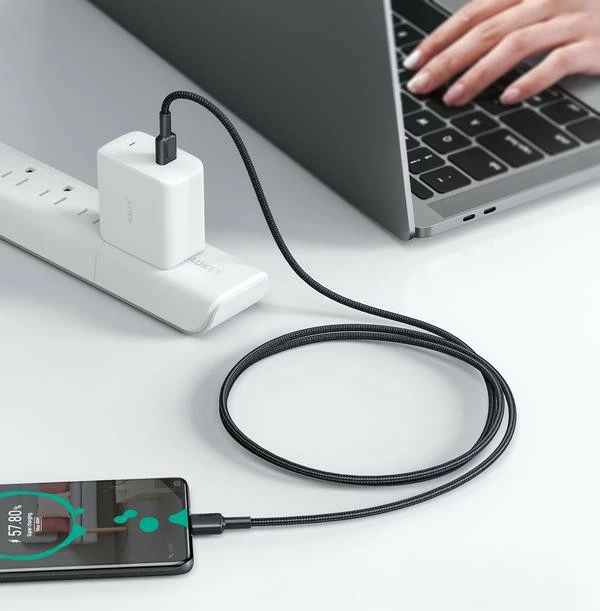 Kabel USB-C na USB-C, AUKEY CB-CD45, 0,9 m, 60 W, črn