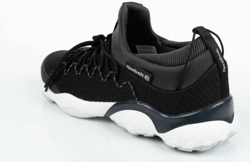 Športne tekaške copate Reebok DMX Fusion CN6060, črne
