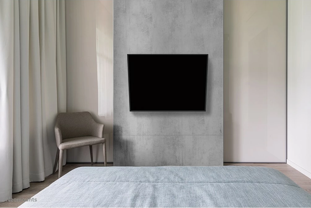 Stenski nosilec za TV Neomounts WL40-540BL14, full motion, 32–55 in, VESA 400x400, črn