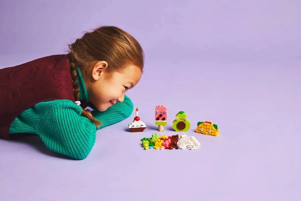 Komplet ustvarjalne hrane LEGO Classic 11039, 150 kosov