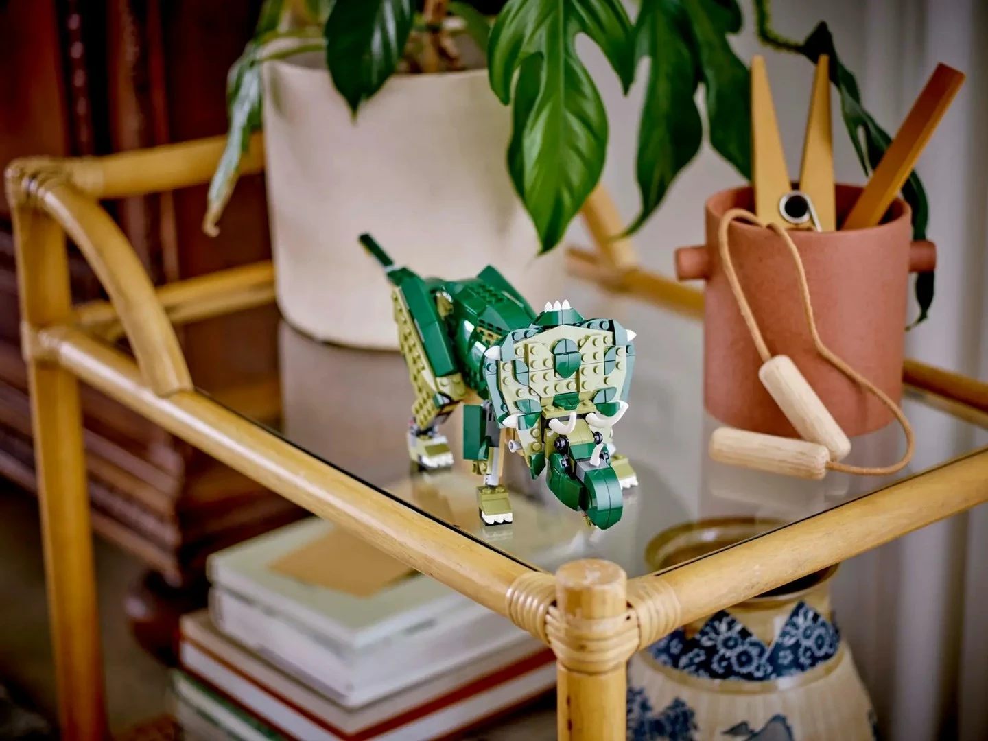 Kreativni komplet LEGO CREATOR 3 V 1 T. Rex 31151