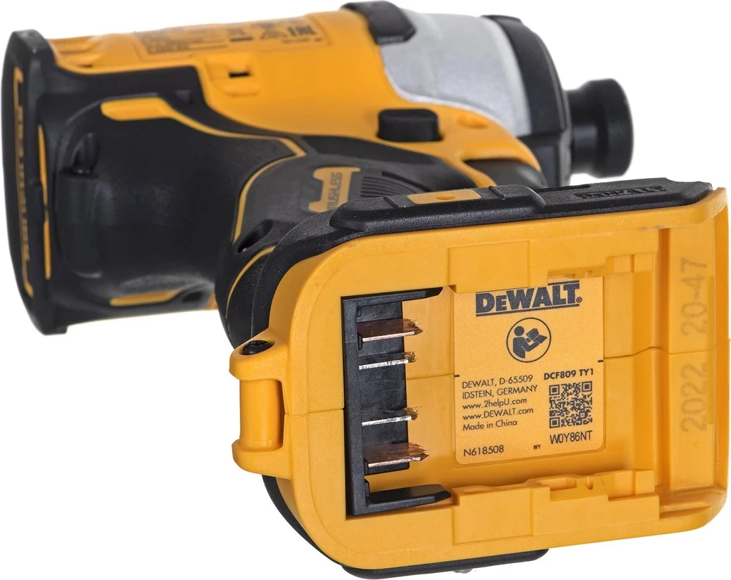 Set brezžičnih orodij DeWalt DCK2062M2T (DCD709+DCF809), 18 V, 2x4,0 Ah