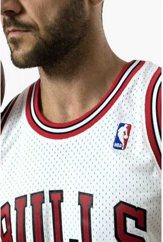 Dres za moške Mitchell & Ness Chicago Bulls, bel