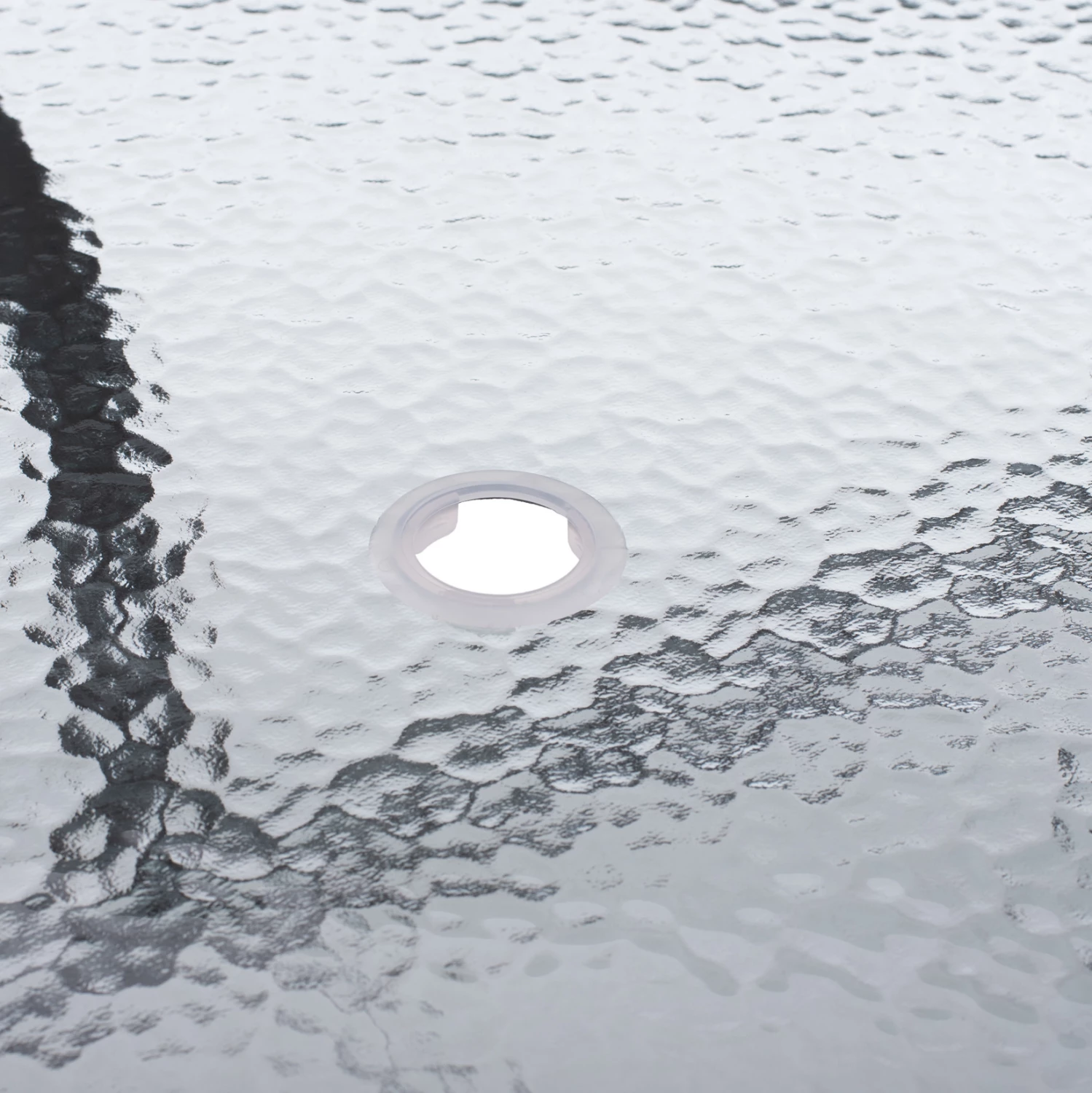 Pravokotna kovinska miza 150x90x75 cm v rjavi barvi z luknjo za dežnik D38 cm