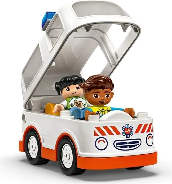 Igrača reševalno vozilo LEGO DUPLO 10447 Ambulanca s voznikom