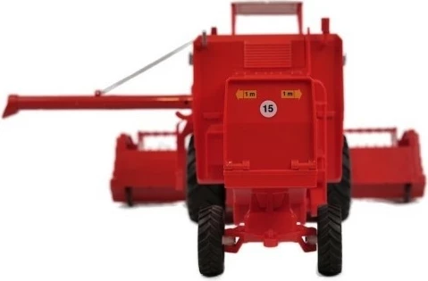 Kombajn z daljinskim upravljalnikom ATA Bizon Super Z056, 1:16, rdeč