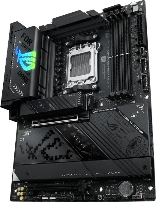 Matična plošča ASUS ROG STRIX X870-F GAMING WIFI, Socket AM5, ATX, črna