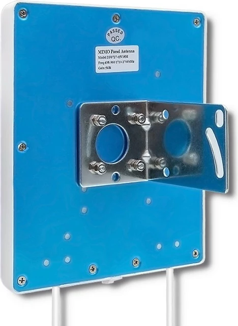 Zunanja 4G LTE antena Qoltec 57020, 14 dBi, bela