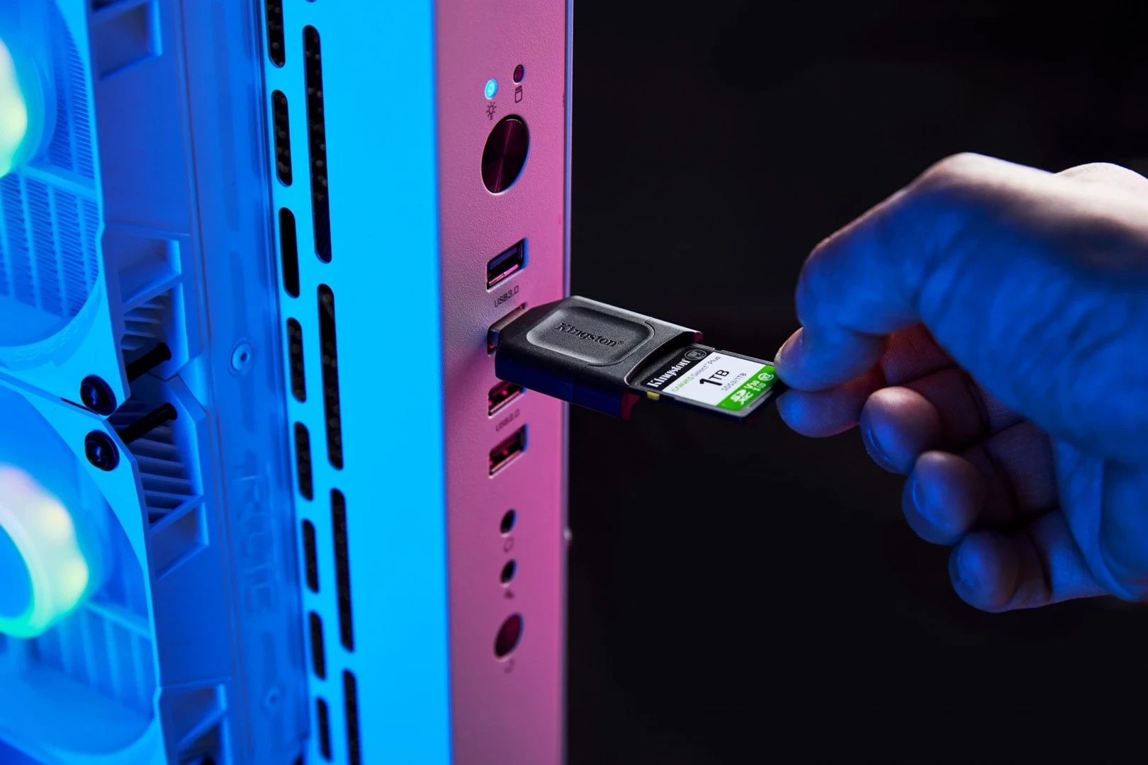 Kartica pomnilnika SDXC Canvas Select Plus Gen3 1TB, 150MB/s, UHS-I U3 V30, Kingston, črna
