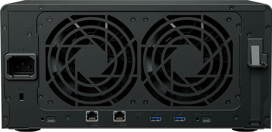 Napredno NAS Synology DS1825+, 8 GB RAM, 10 ležišč za trde diske, M.2 NVMe, črn