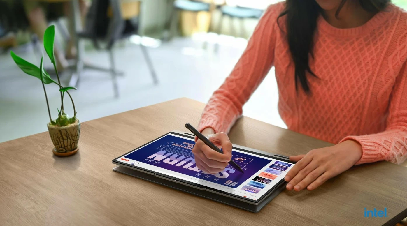 Prenosnik 2-v-1, 14" zaslon na dotik, Intel Core Ultra 5 225U, 16 GB RAM, 512 GB SSD, Luna Grey — Lenovo ThinkBook 14 G5