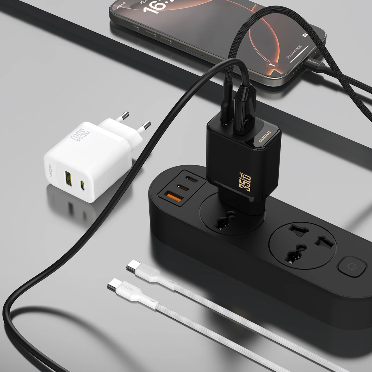 Stenski polnilec 35 W GaN, 2 vrata USB-C + USB-A, PD, EU vtič, brez kabla, bel — Dudao A27 Max