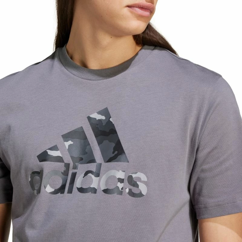 Majica s potiskom kamuflaže adidas, moška, siva