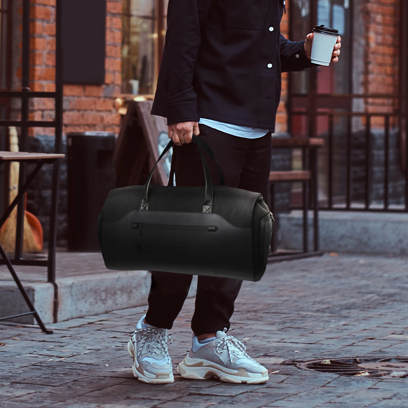 Potovalna torba 45 L z vlažnim žepom, Wozinsky Premium, črna