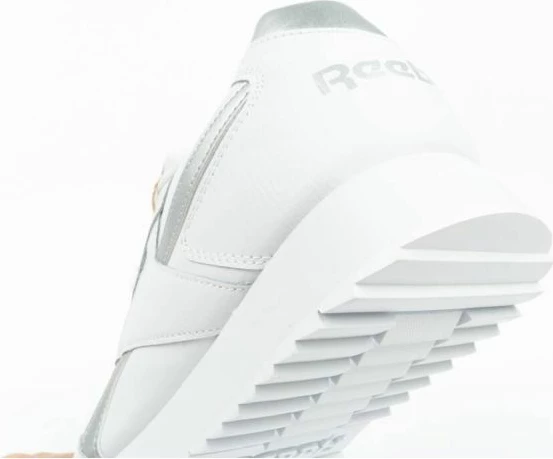 Superge, Reebok, bele