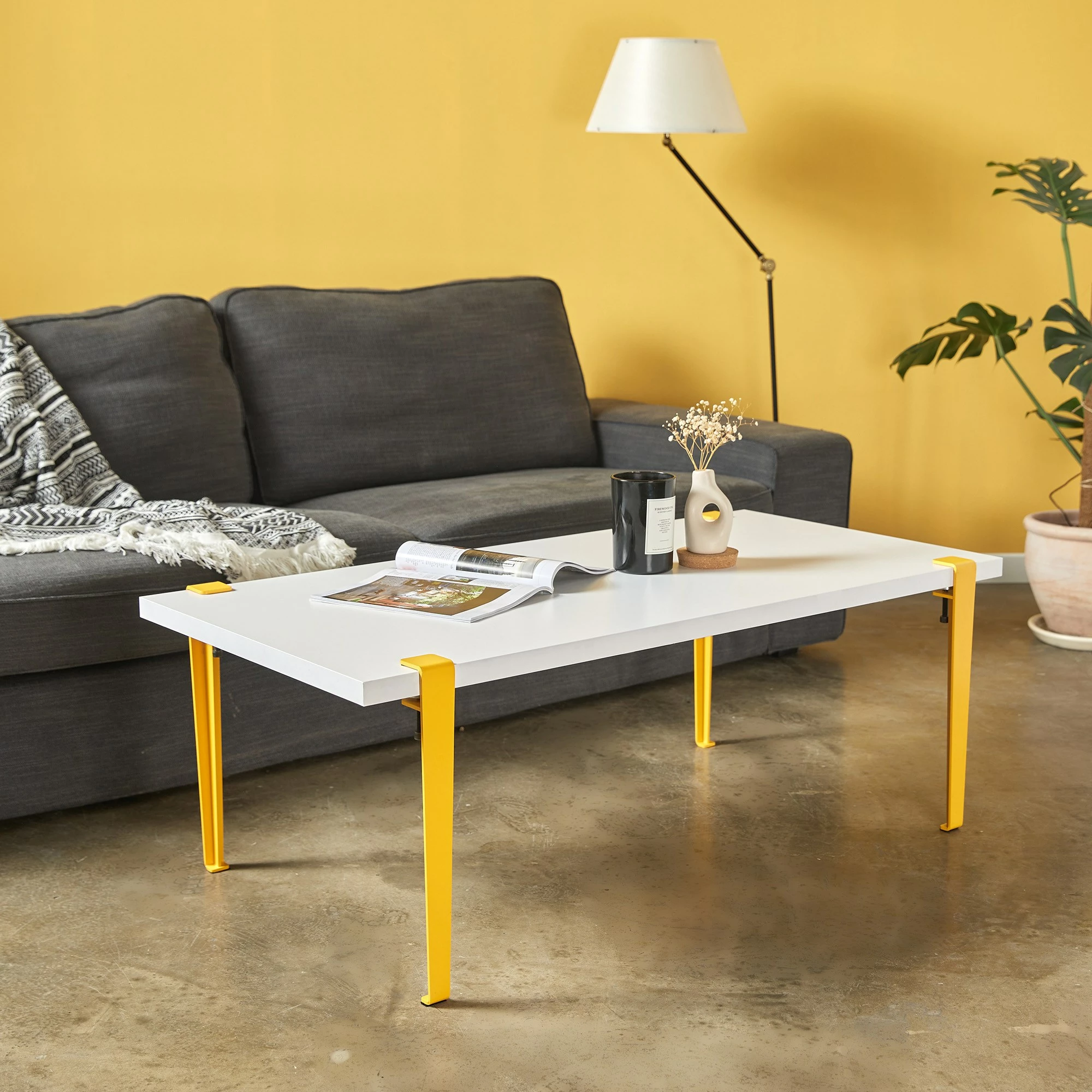 Kavna mizica Skye Decor Fonissa, bela-žuta